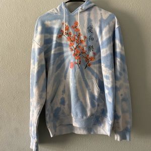 Men’s Chinese Characters Tie-dye Floral Hoodie